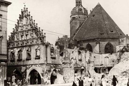 Zeitreise 1945 - 2021: Das "Kurfürstenhaus"