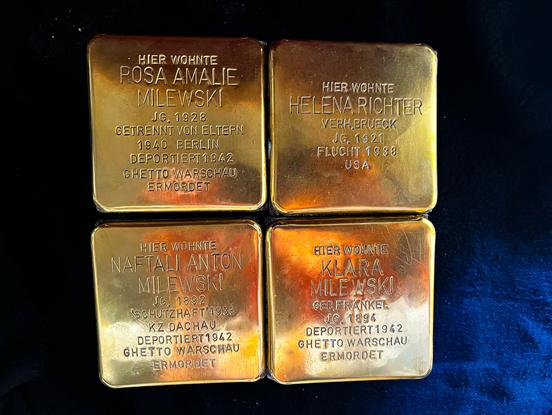 Stolpersteine der Familie Milewski