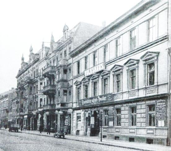 Restaurant "Volkshaus" mit „Kinematographischen Theater“ in den 1920er Jahren (Stadtmuseum Brandenburg an der Havel)