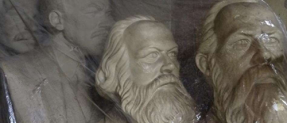 Büsten von Marx, Lenin