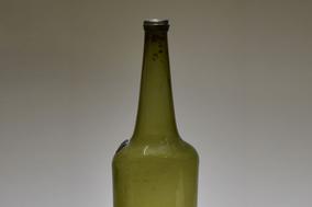 Virtueller Rundgang 69 – Eine Quartflasche aus der Glashütte Steinbusch